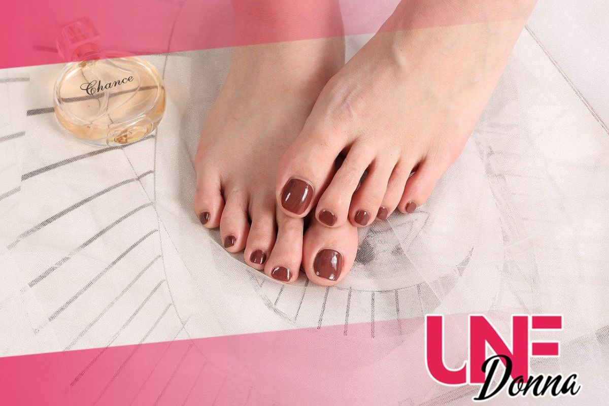 Pedicure perfetta fai da te per l'estate: i passaggi - UNF Donna